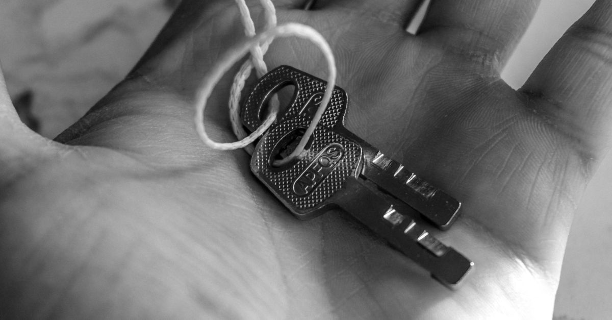 front door lock key — All Points Locksmith